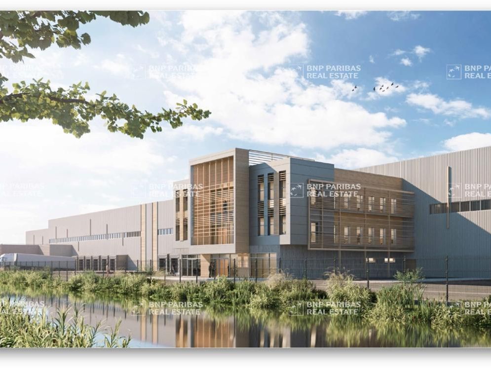 28103 m² pour cetentrepôts classe a en location à Gauriaguet