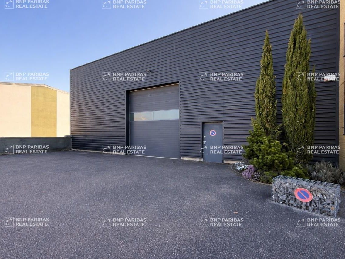 650 m² pour ce activité en vente à Marange-silvange