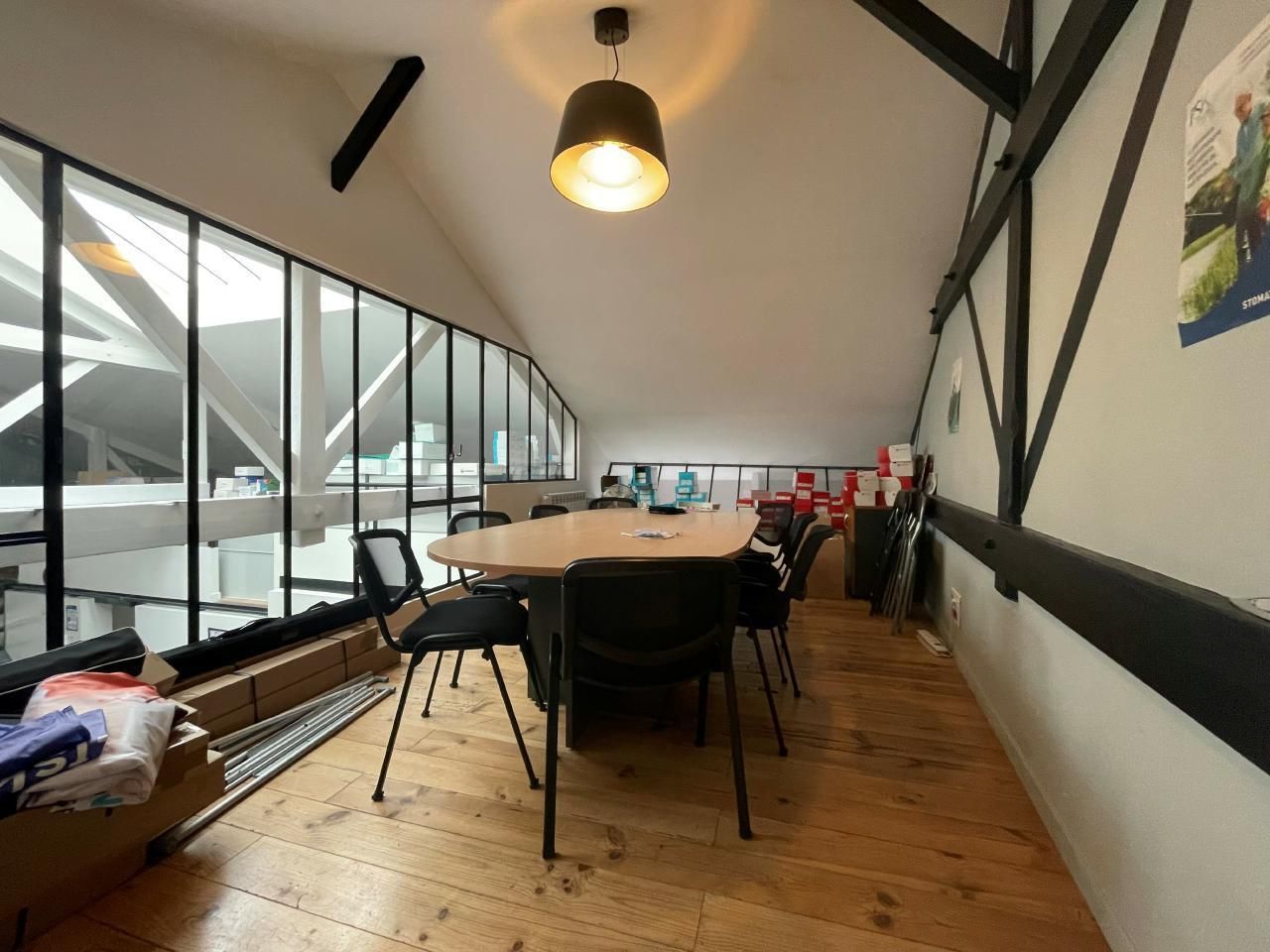 185.5 m² pour ce activité en vente à Le kremlin-bicêtre