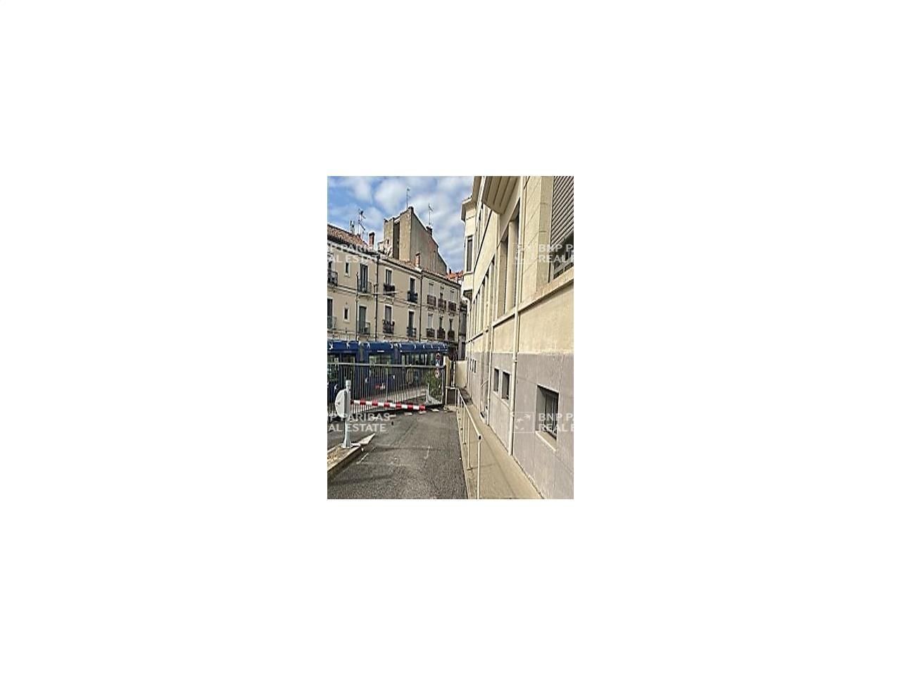 3706.94 m² pour ce bureaux en vente à Montpellier