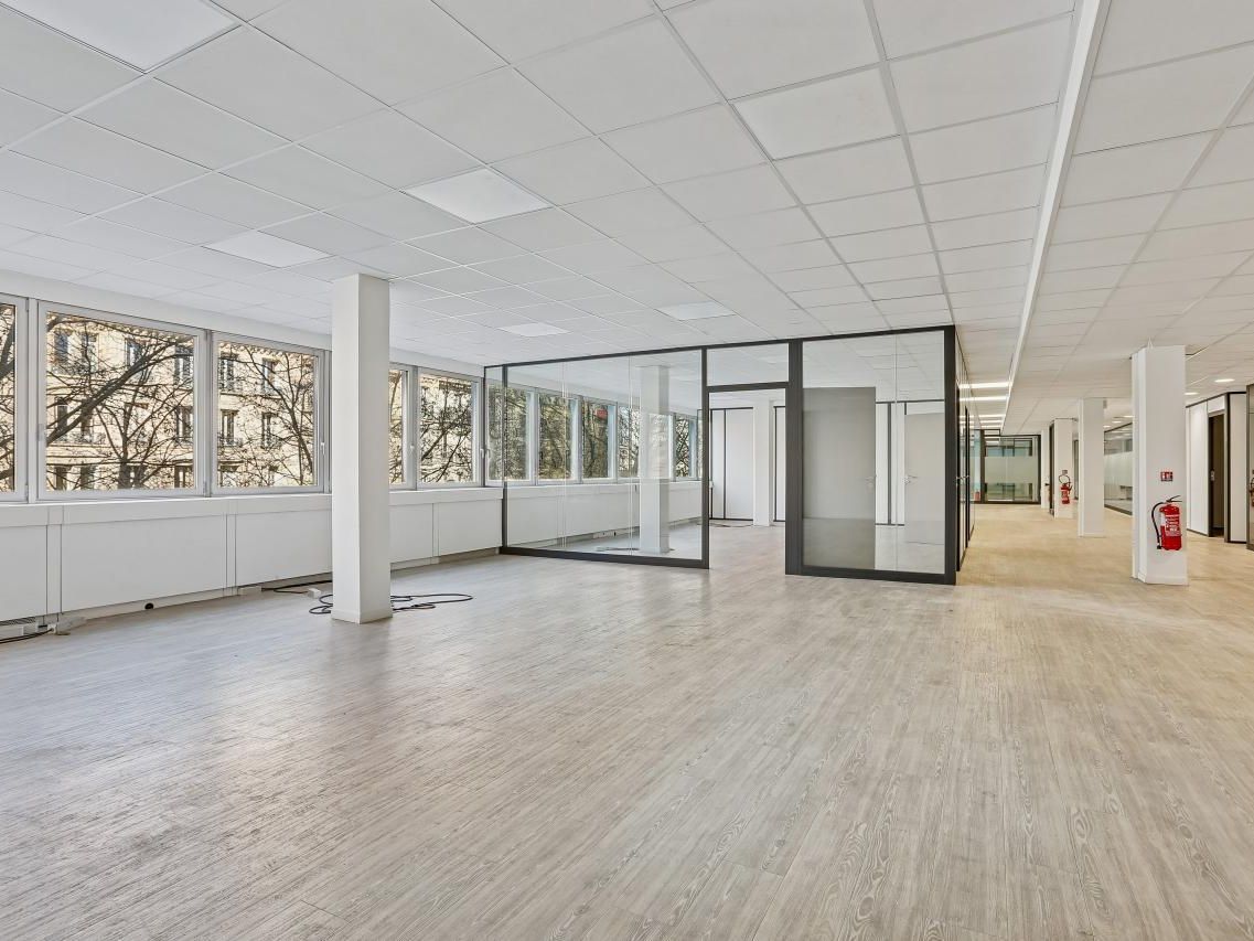 Location Bureaux 720 m² non divisibles 75019 Paris