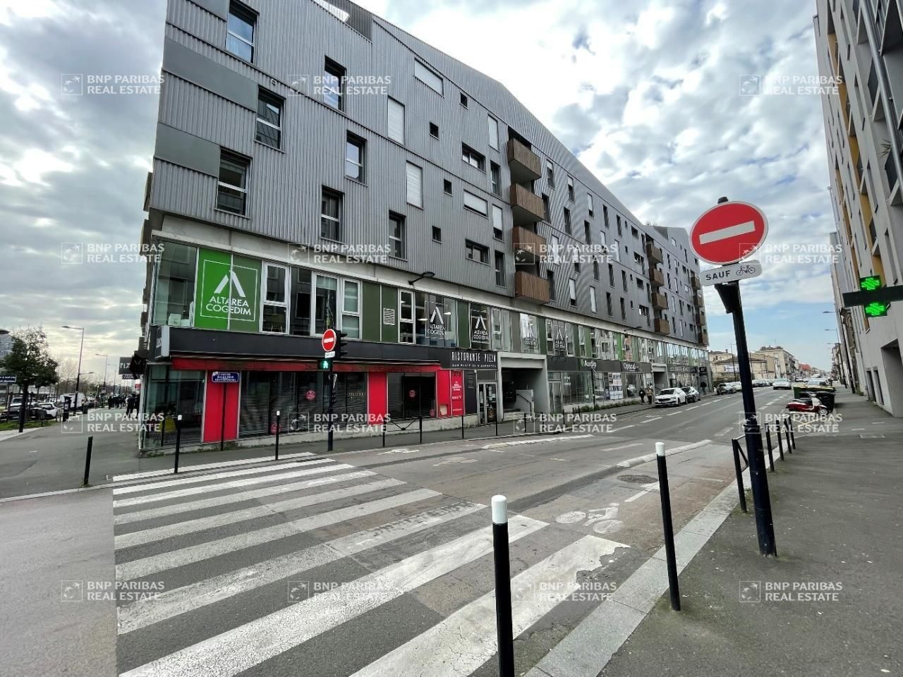Vente Bureaux 869.5 m² non divisibles 33300 Bordeaux