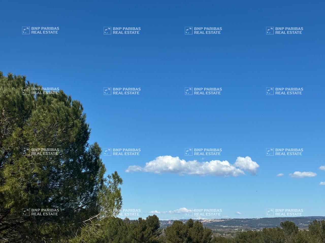 3568.34 m² pour ce bureaux en location à Aix-en-provence