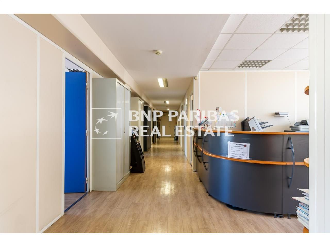 504.02 m² pour ce bureaux en location à Paris