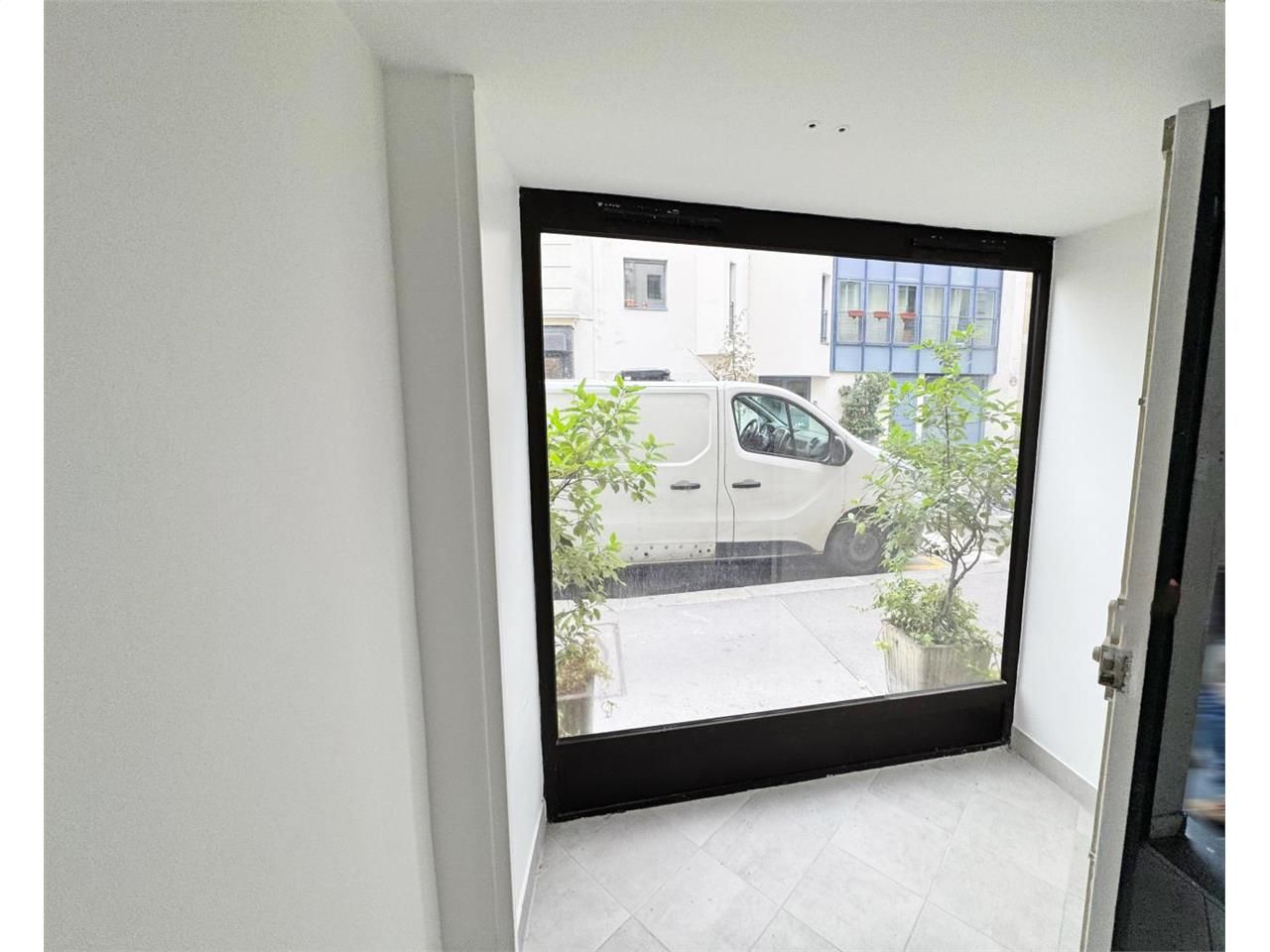 64.81 m² pour ce bureaux en vente à Paris