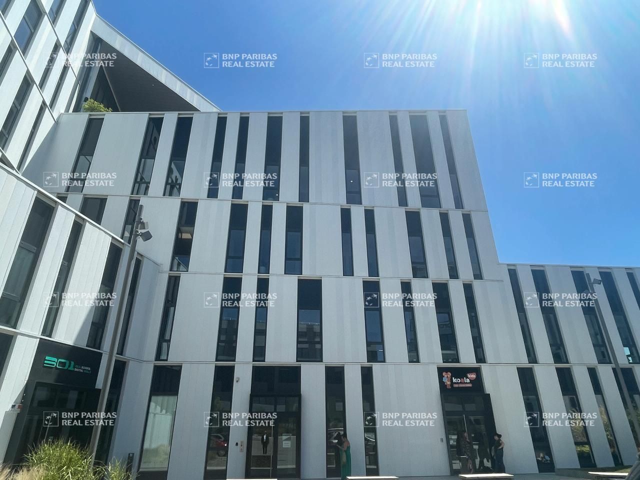 459 m² pour ce bureaux en location à Cesson-sévigné