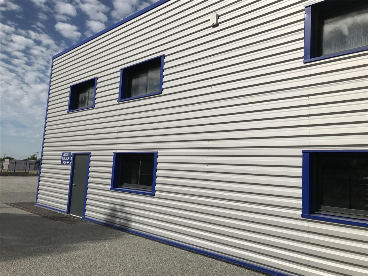 Arthur Loyd vous propose un plateau de 160m2 de b