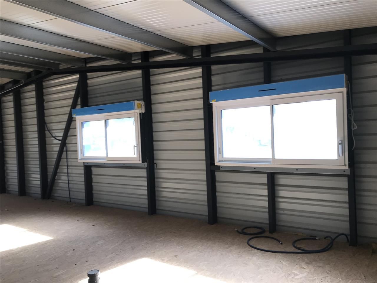 Arthur Loyd vous propose un plateau de 160m2 de b