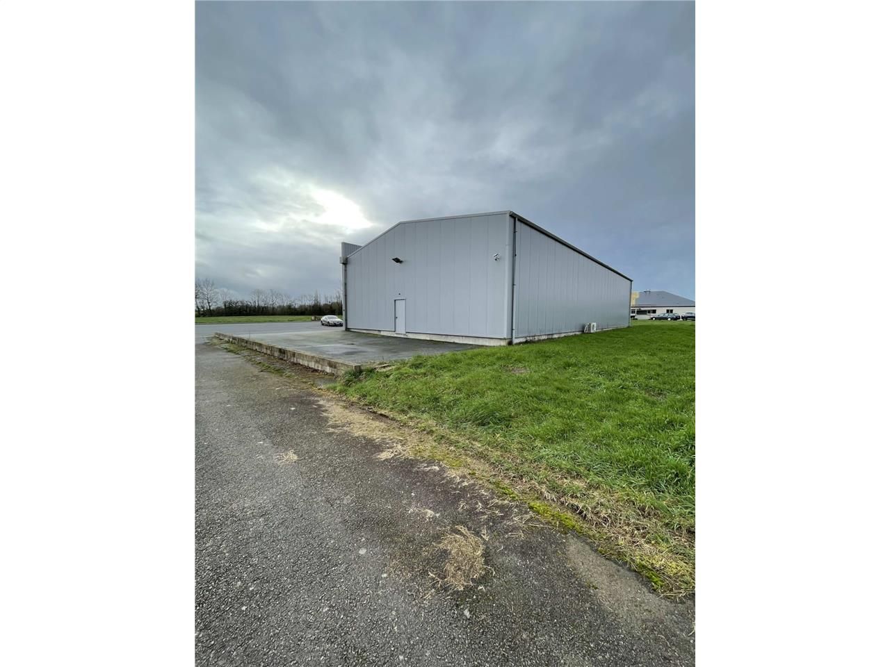 Nous vous proposons à la location, au  Nord Ouest