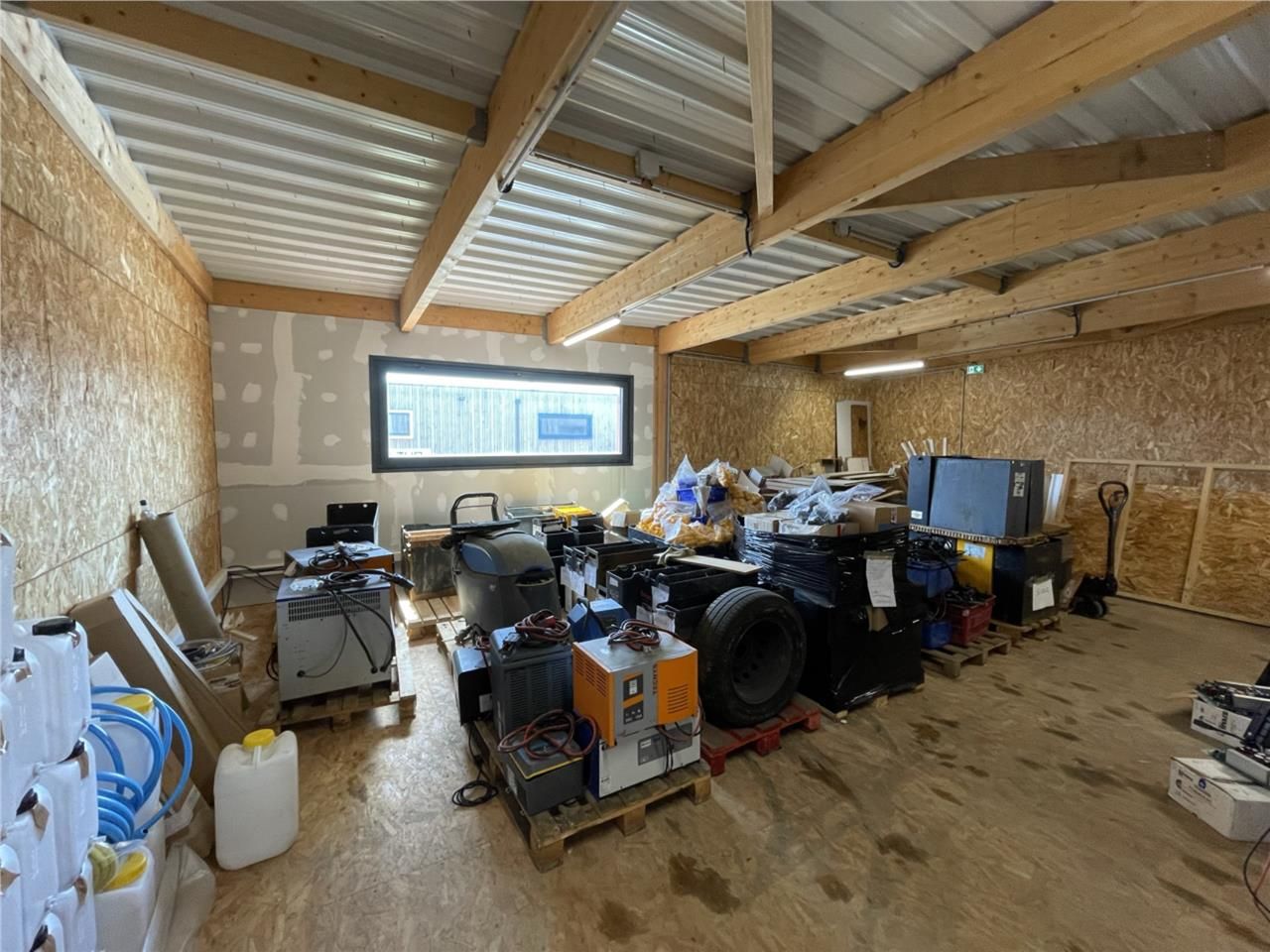 Nous vous proposons à la location une cellule d'a