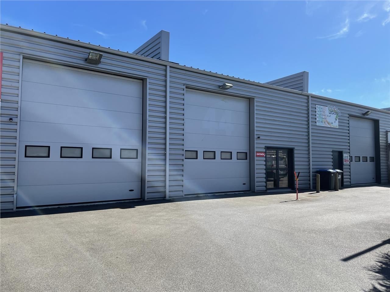 Au sein de la zone d'activités Atlantique à Porni