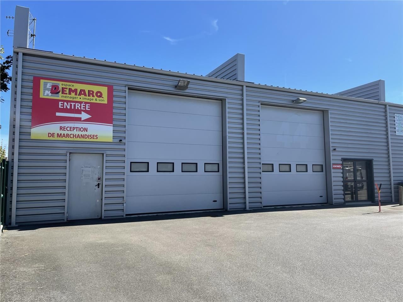 Au sein de la zone d'activités Atlantique à Porni