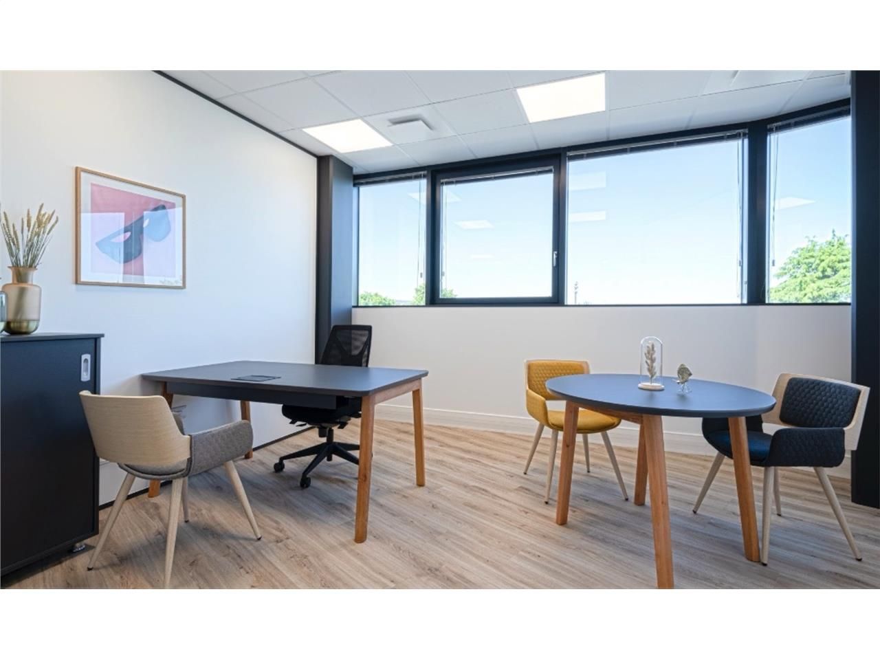 Venez découvrir ses espaces de bureaux partagés s