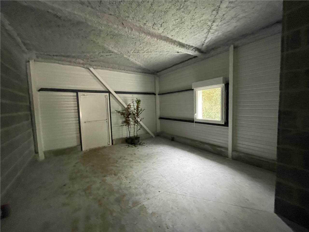 À la recherche de locaux d'activité à louer à Sai