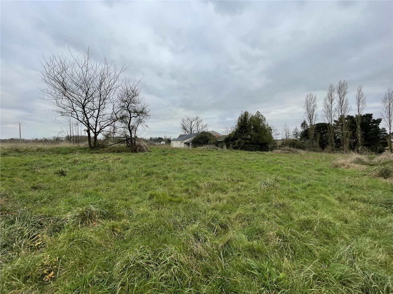 À vendre à Saint Mars du Désert, nous vous offron