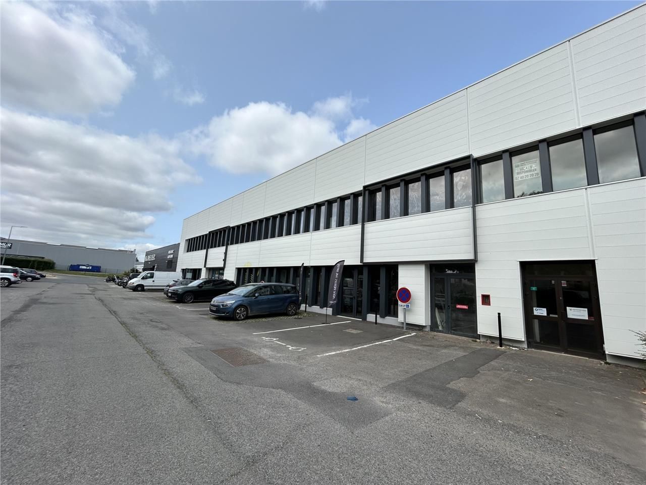 À louer  2 cabines bien-être insonorisées Saint-H