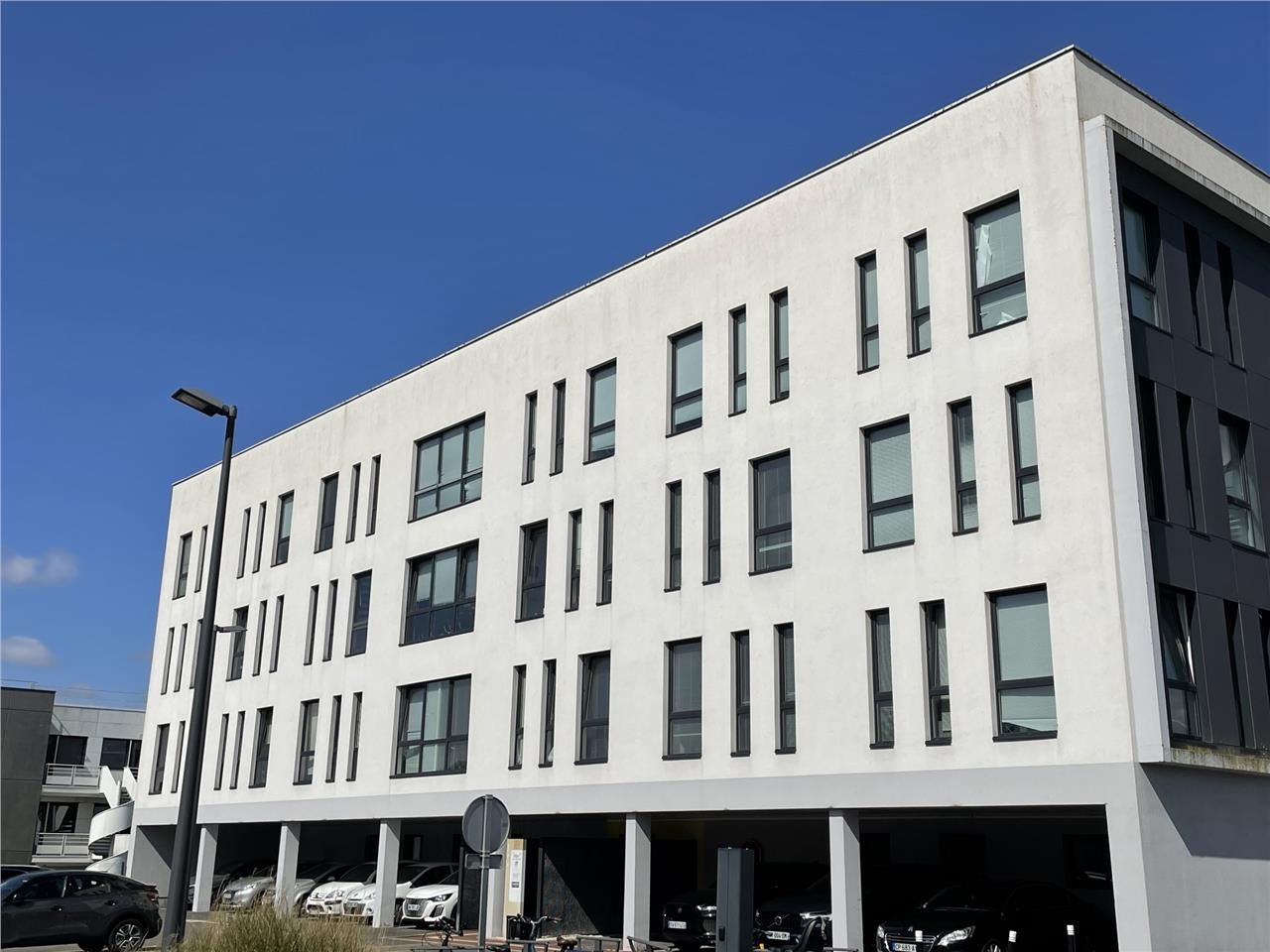 Nous vous présentons à la location une surface de