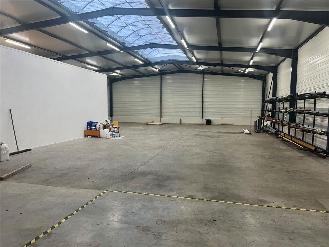 Dans une petite zone d'activité du sud de Nantes,