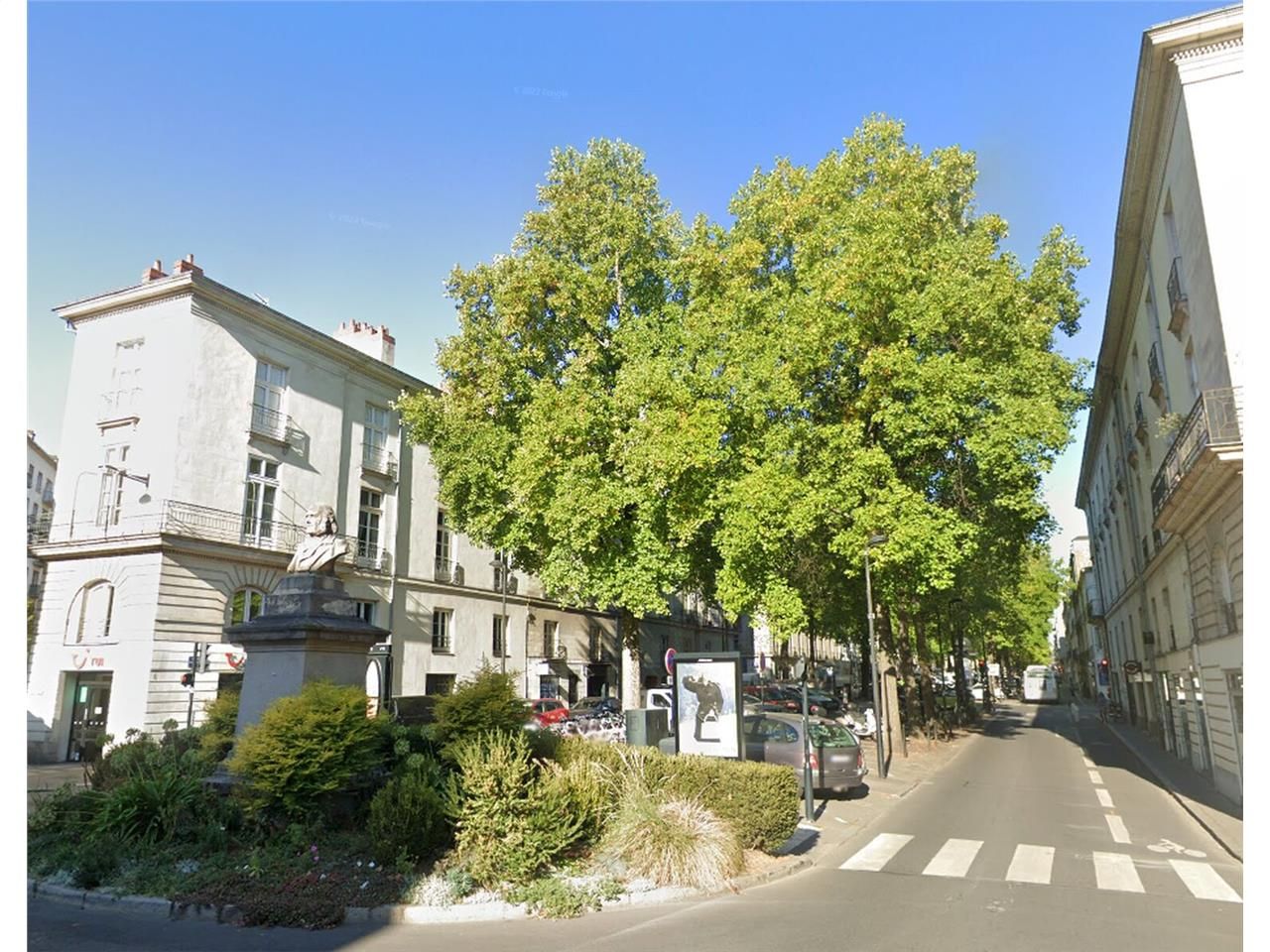 A louer local ciommercial d'environ 40 m2 placé s