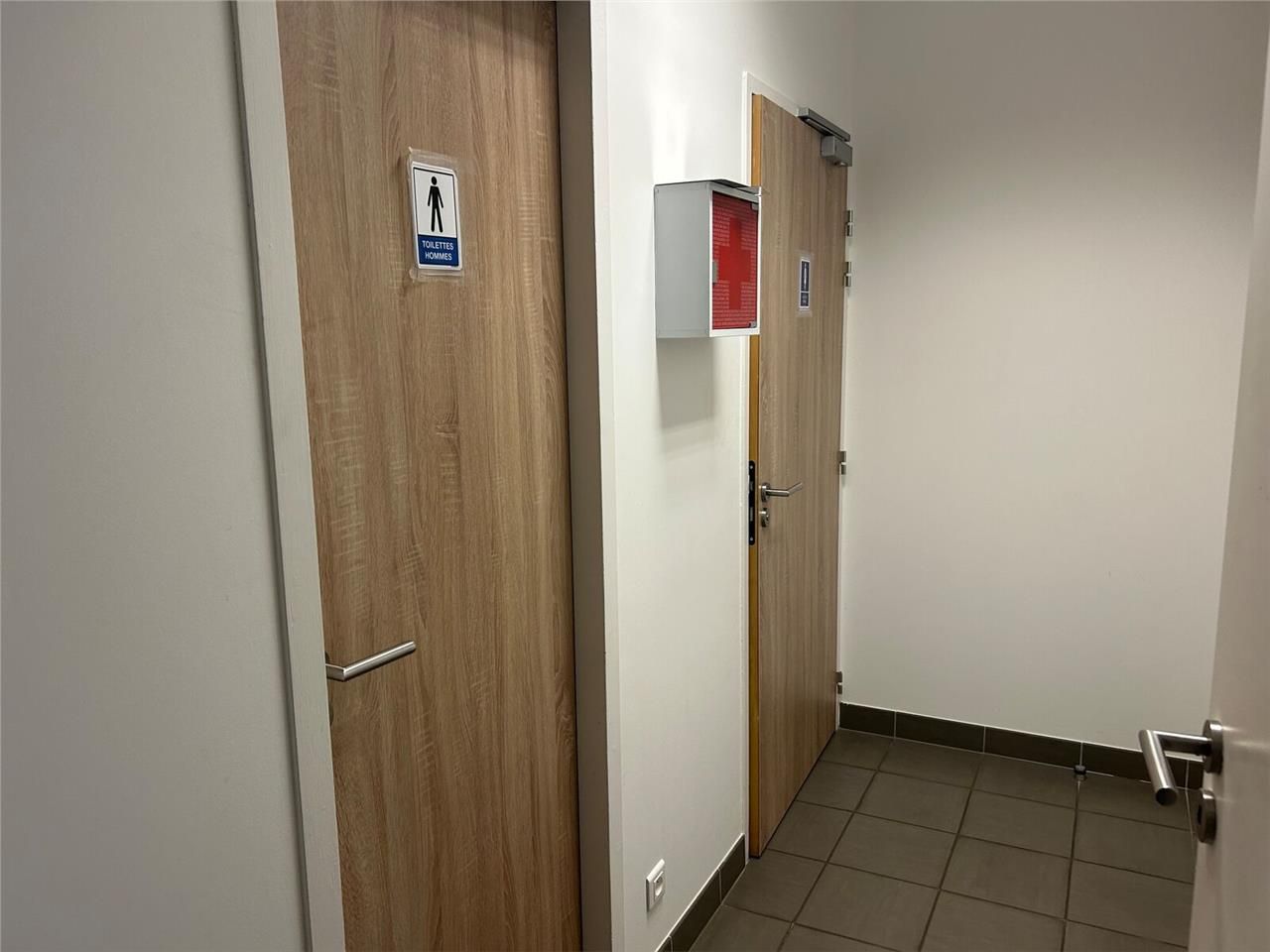 Dans un parc d'activité dans le nord ouest, nous 