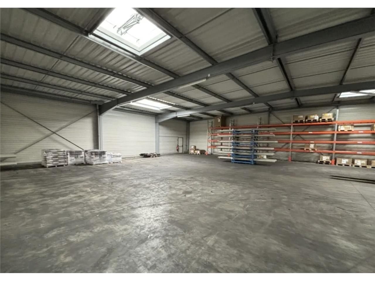 Opportunité : Situé en plein coeur de la zone d'a