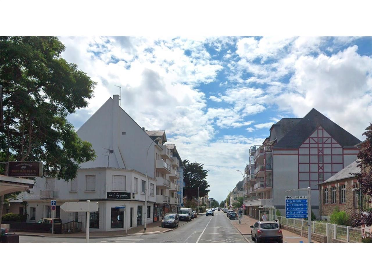 A proximité  immédiate de l'avenue du Général de 