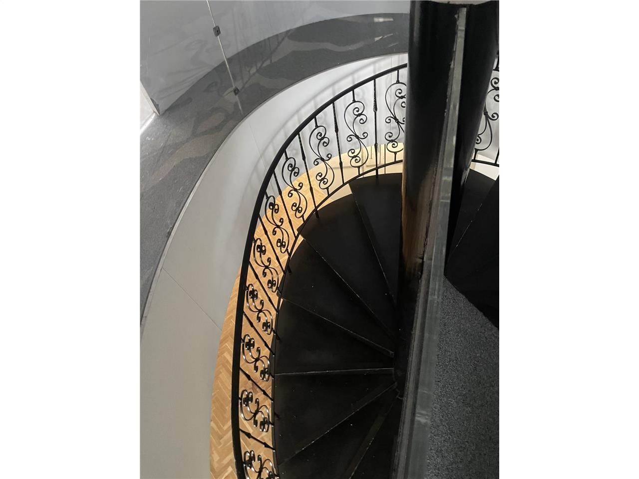 Découvrez un espace commercial d'exception à Nant