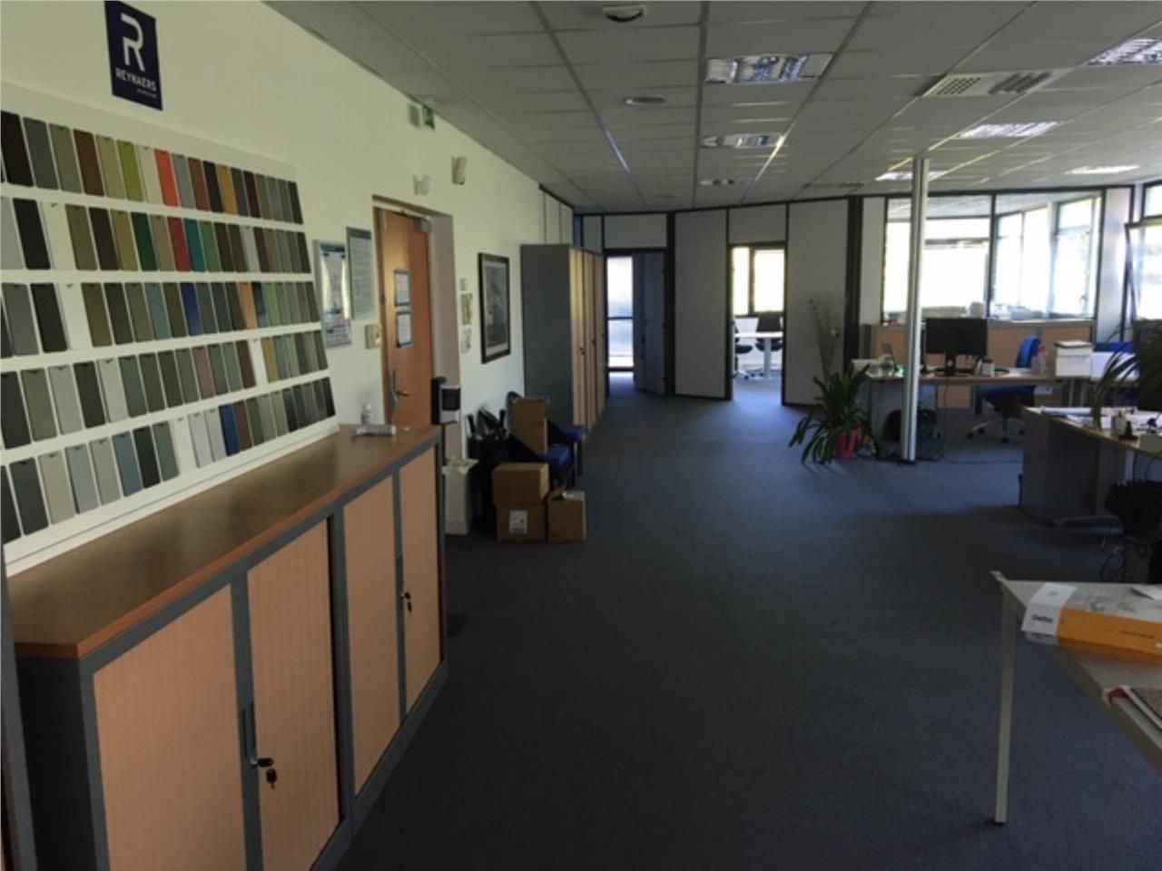 Nous vous proposons à la location plusieurs surfa