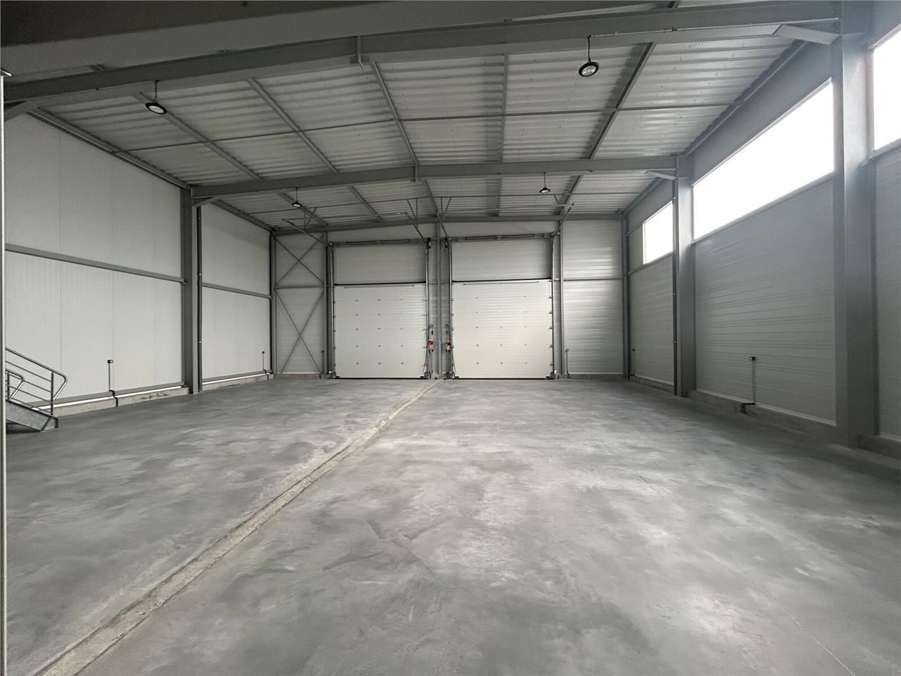 Dans une petite zone d'activité du nord est de Na