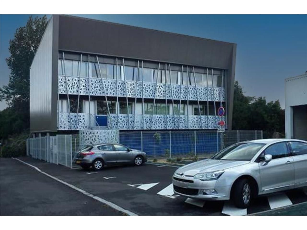 "Au coeur de REZE, Arthur Loyd Nantes vous propos