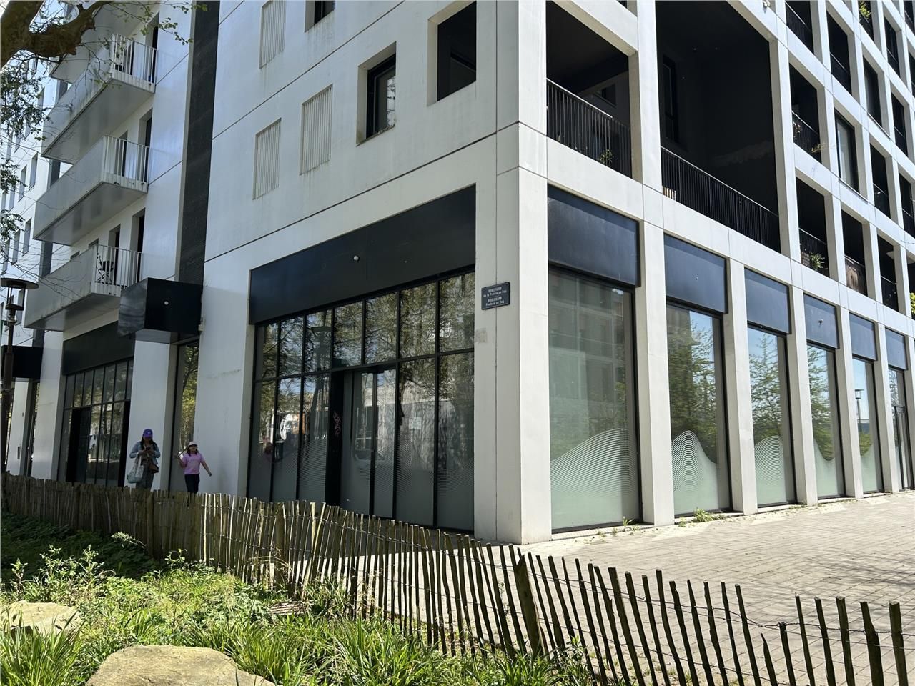 Disponible à la location une cellule de 210