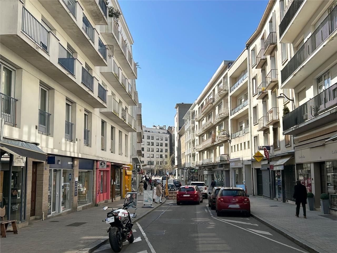 Très beau local commercial avec environ 68 m