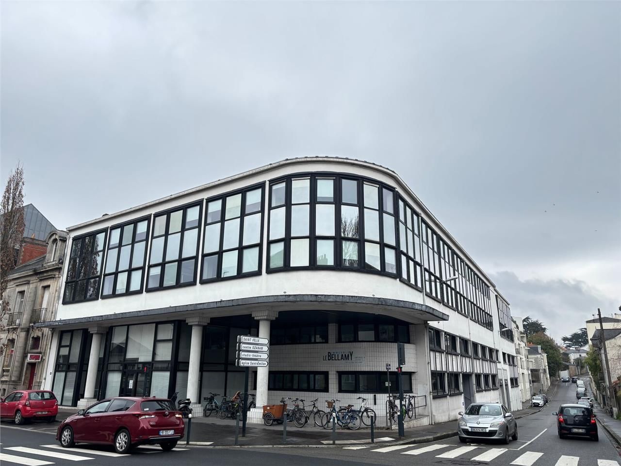 Belle opportunité à la vente dans le ce