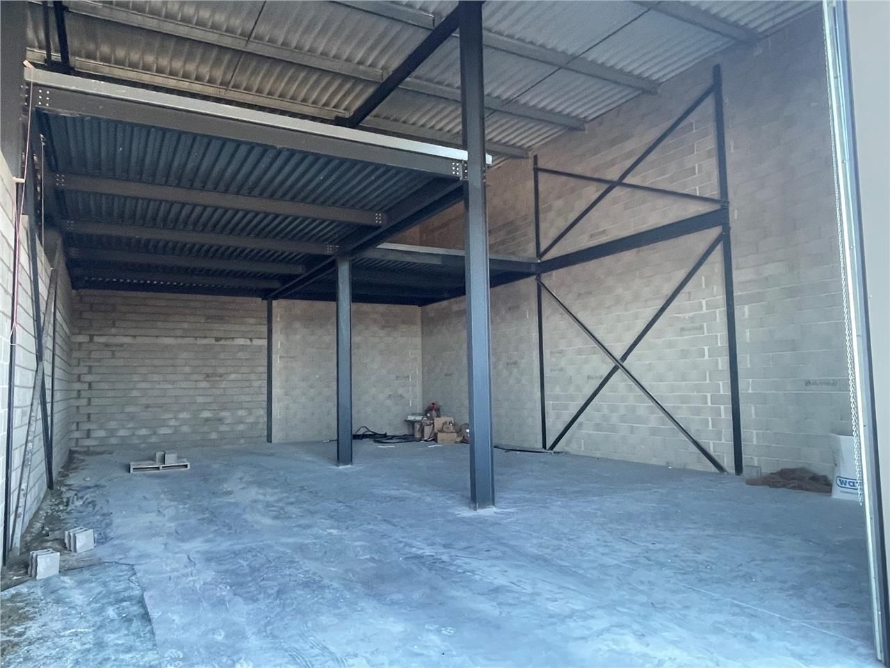 CBRE vous propose des locaux d'activité neufs, di