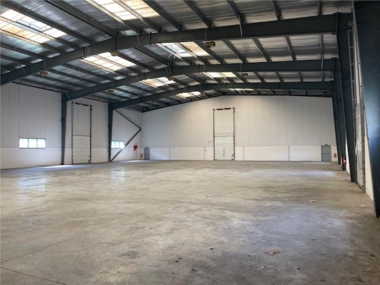 A louer / A vendre Local d'activités à Mauguio Bâ