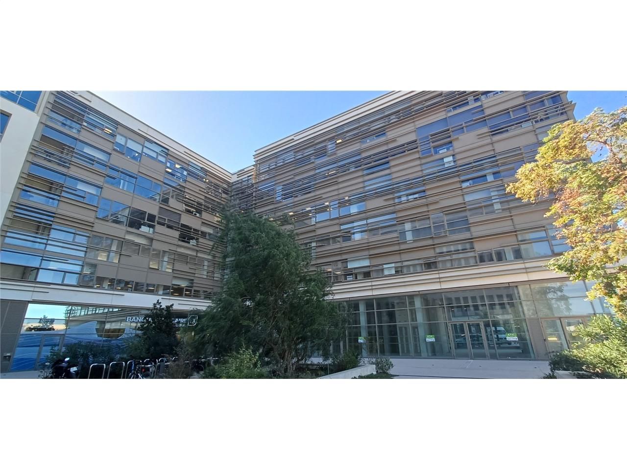 CBRE vous propose à la location des bureaux et/ou