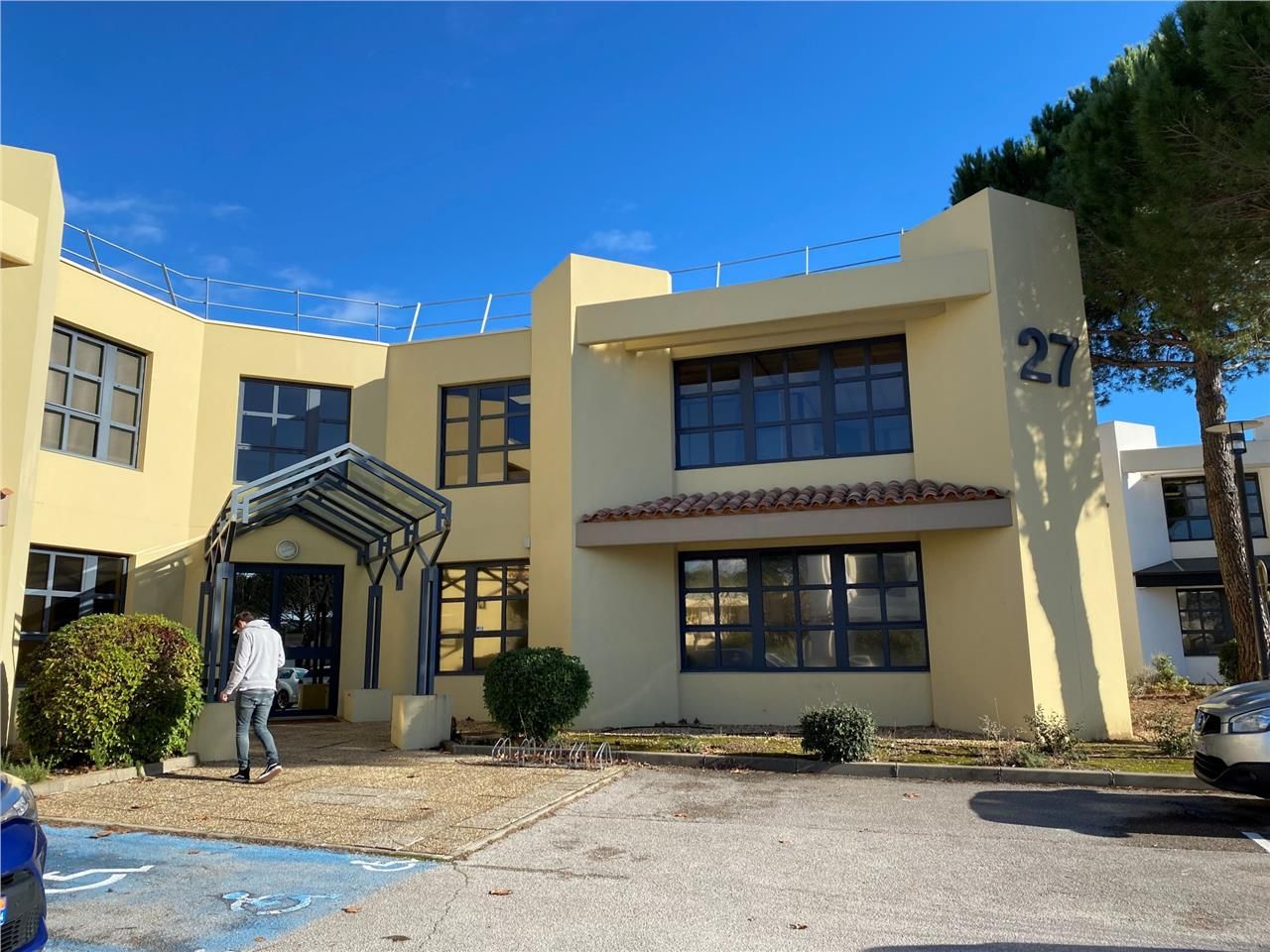 CBRE Montpellier vous propose à la location plusi