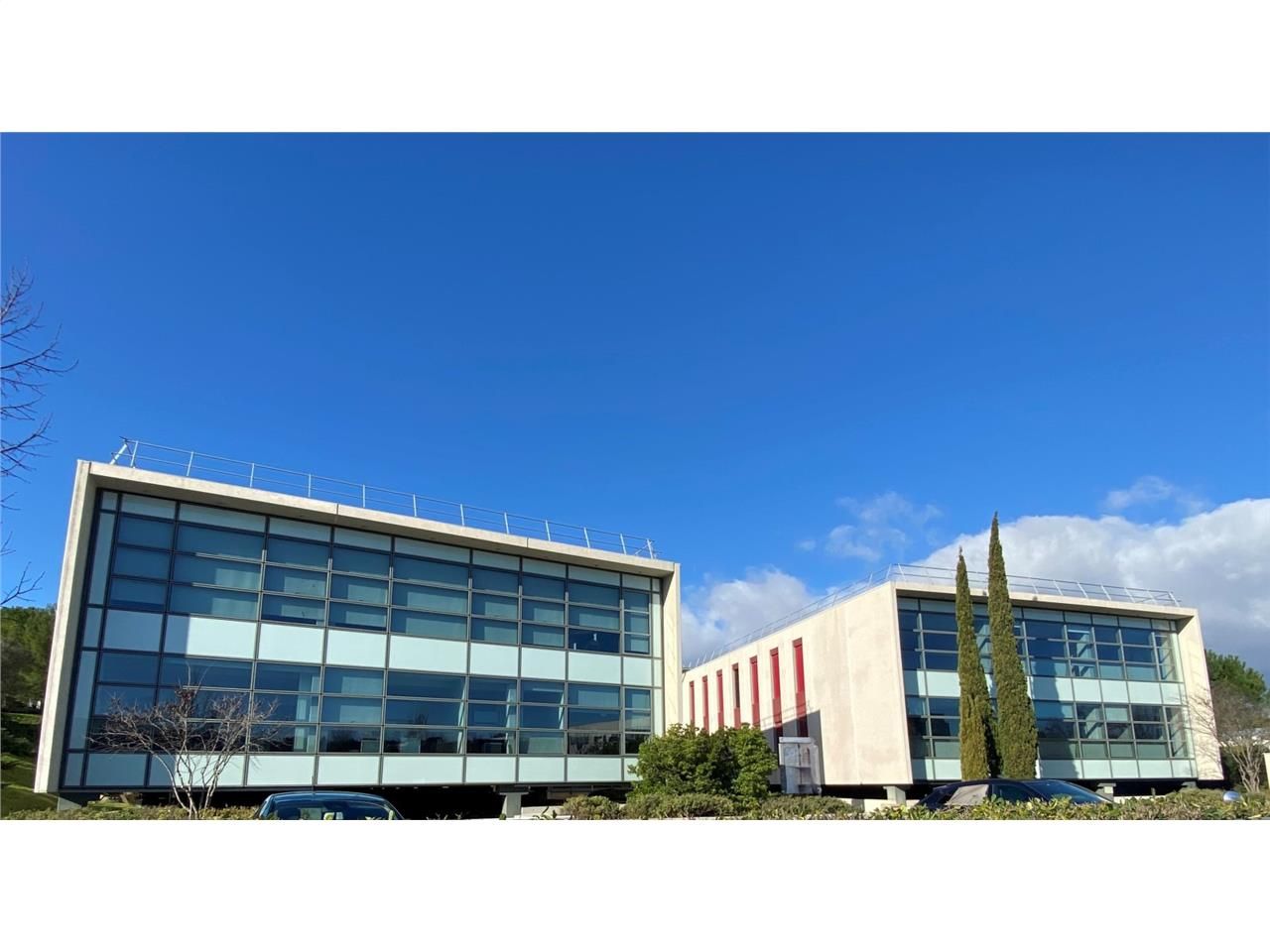 CBRE Montpellier vous propose à la location deux 