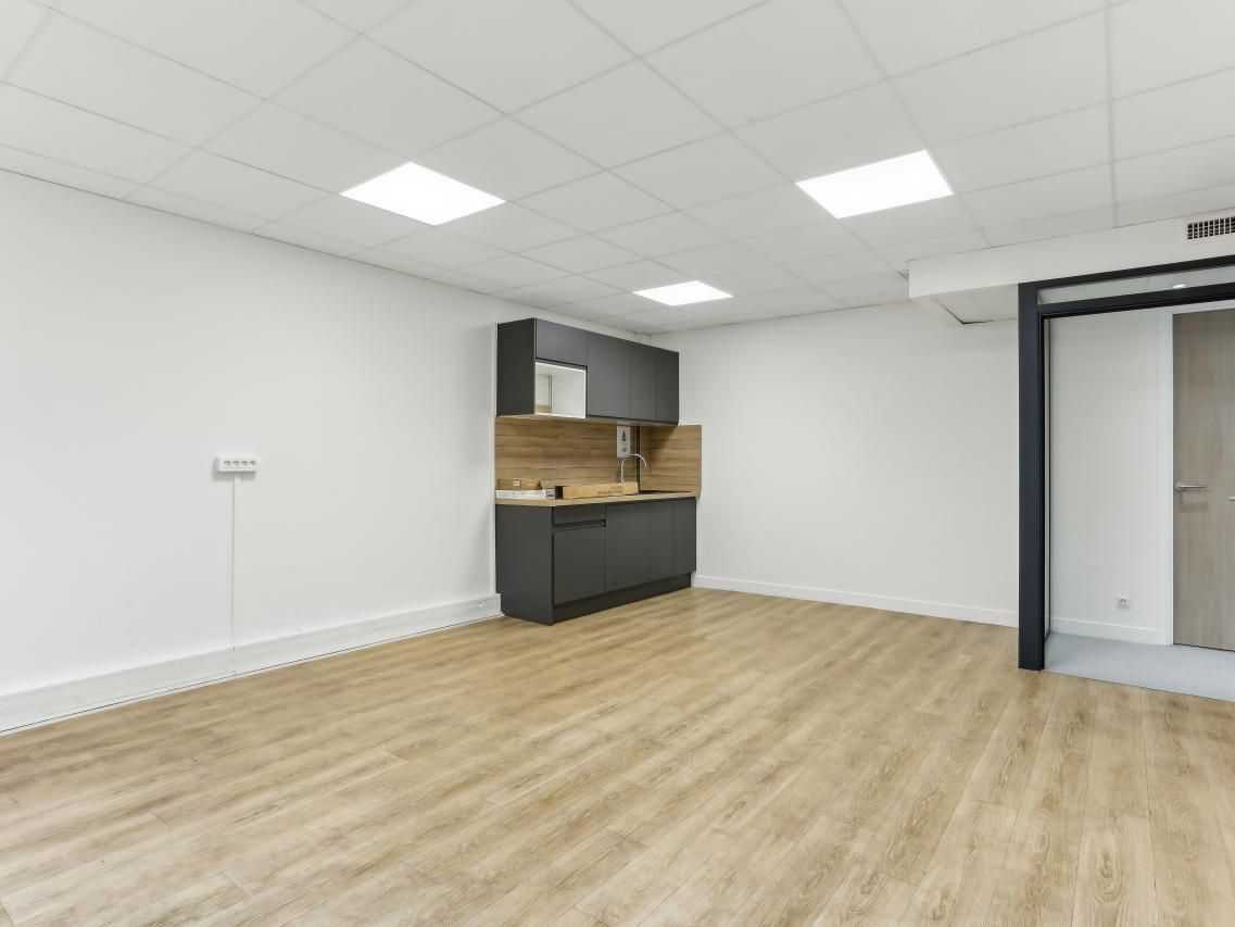 233 m² pour ce bureaux en location à Levallois perret