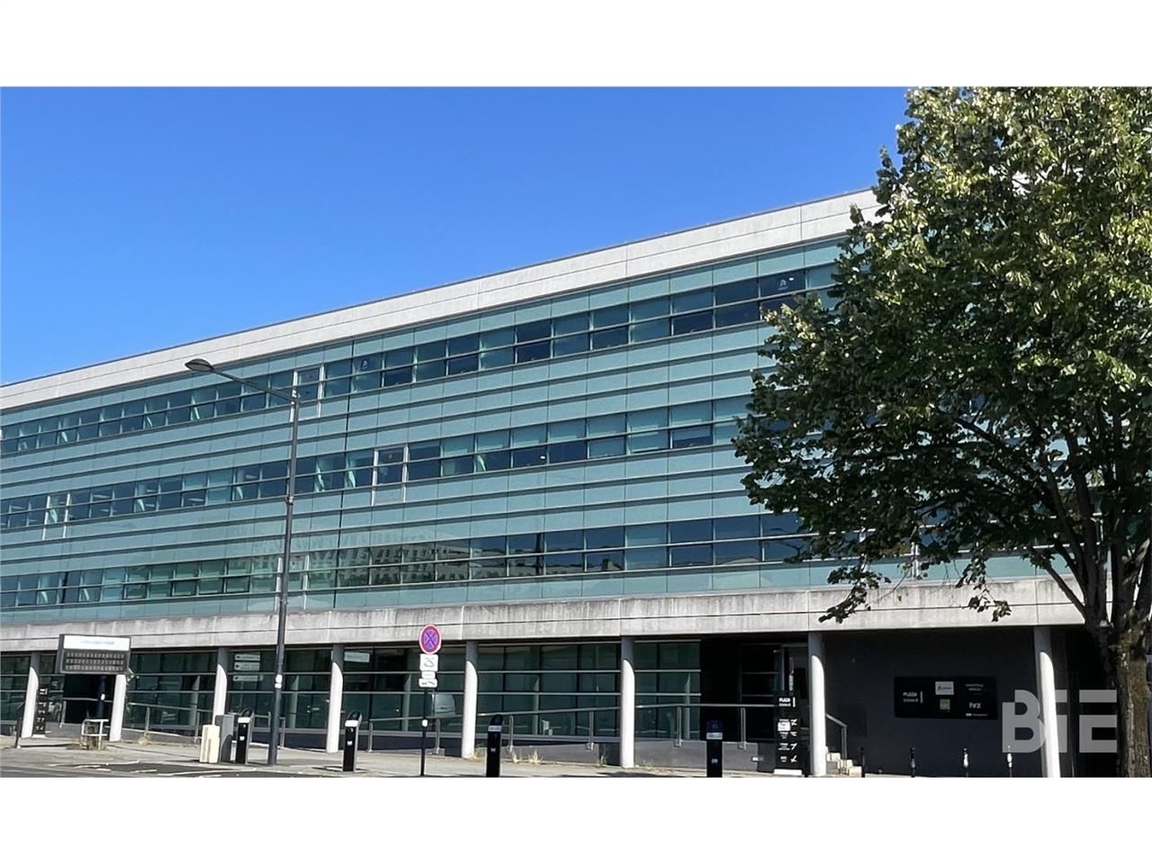 Au coeur du quartier d'affaires de Ravezies, l'im