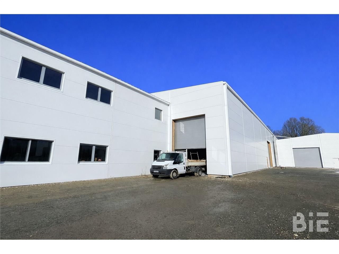 "Bordeaux Immobilier Entreprises propose à la ven