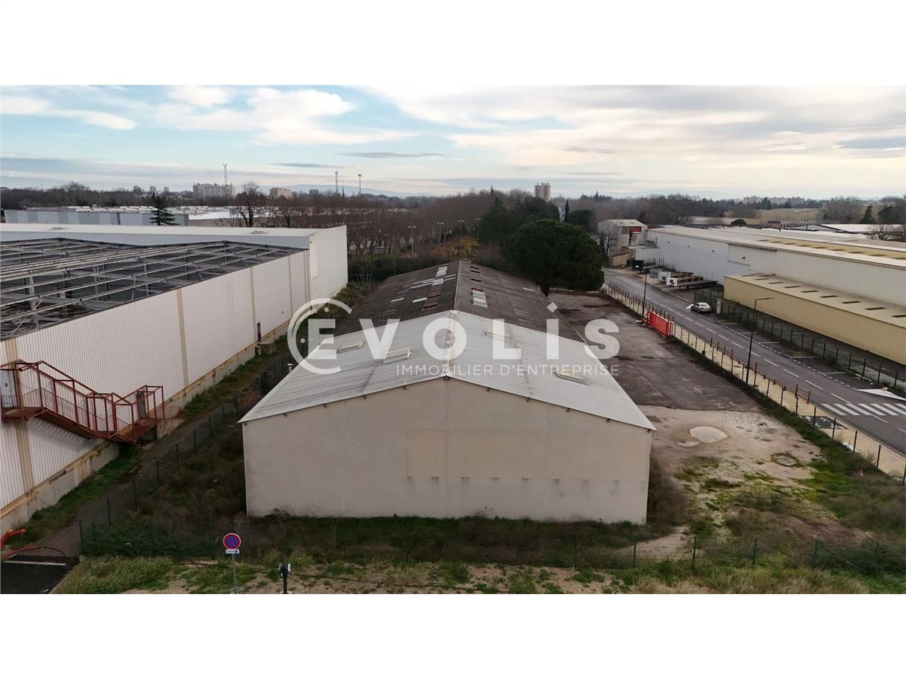 EVOLIS propose à la location des entrepôts situés