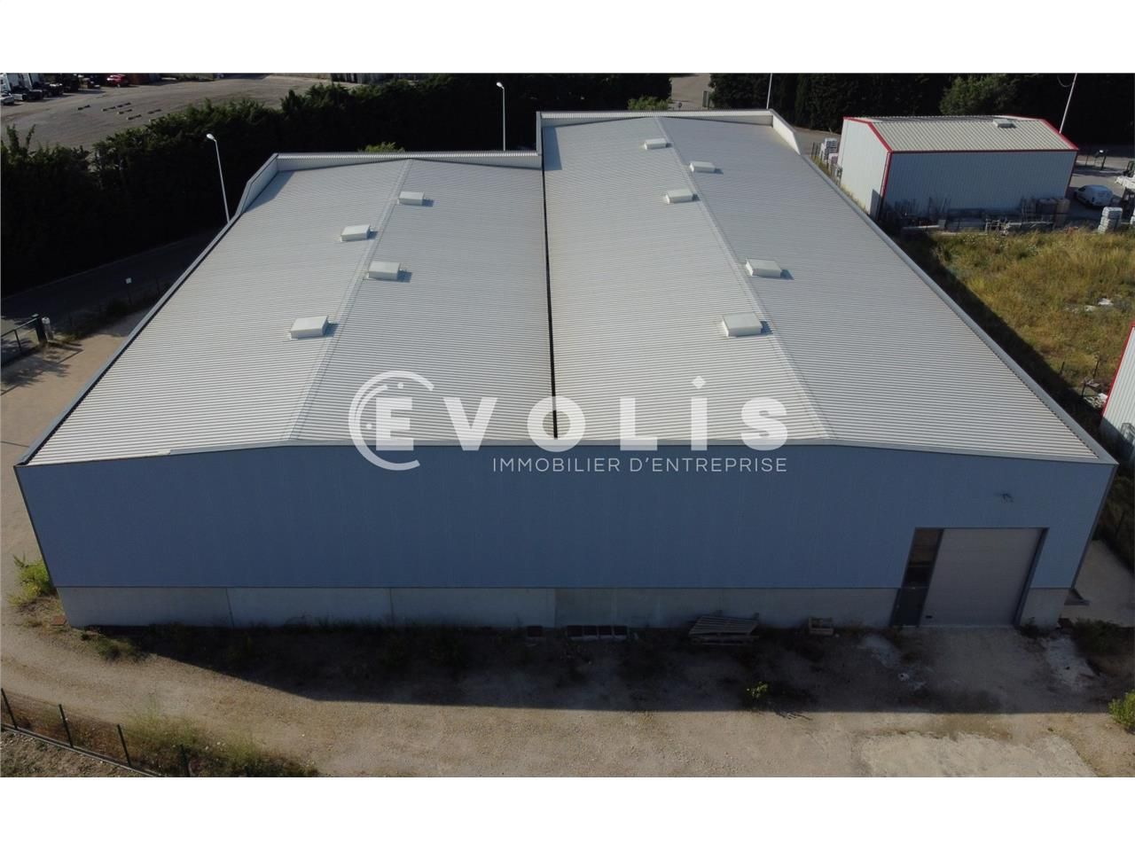 Locaux d'activité de 2 140 m² à MONDRAGON, dispon