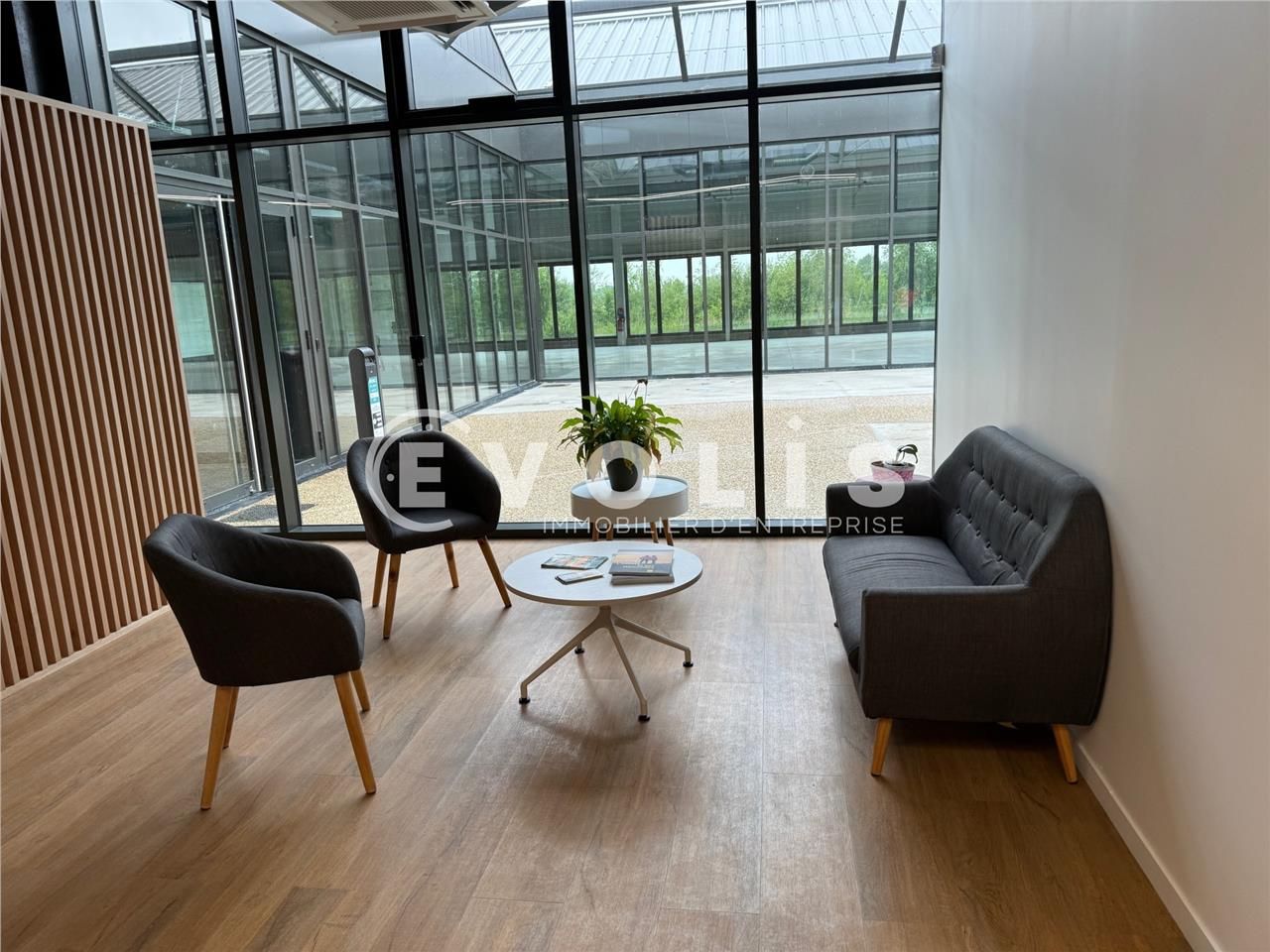 LOCATION - BUREAUX - 450 m²  Evolis Amiens vous p
