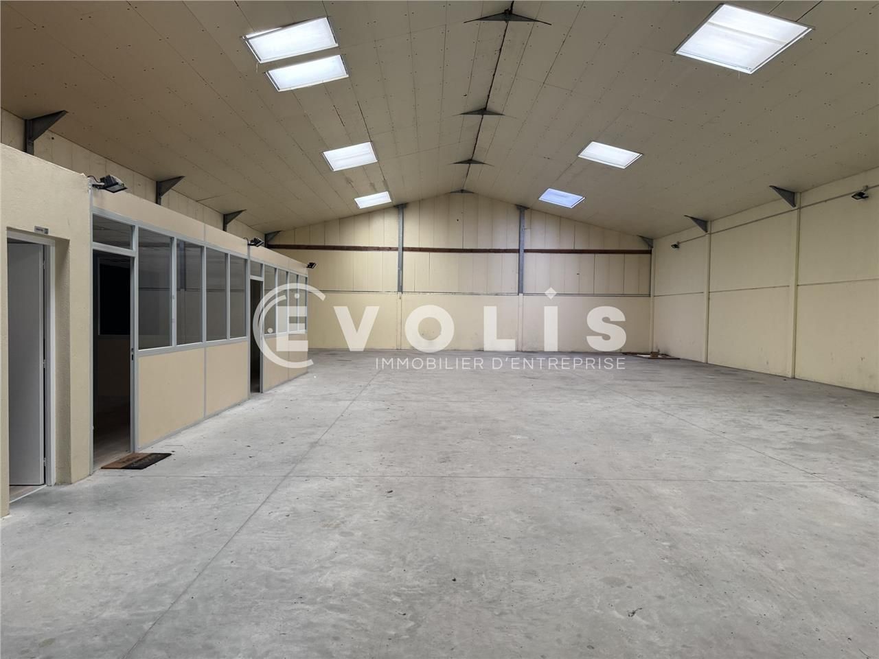 LOCATION - LOCAL D'ACTIVITE - 500 m² Evolis Amie
