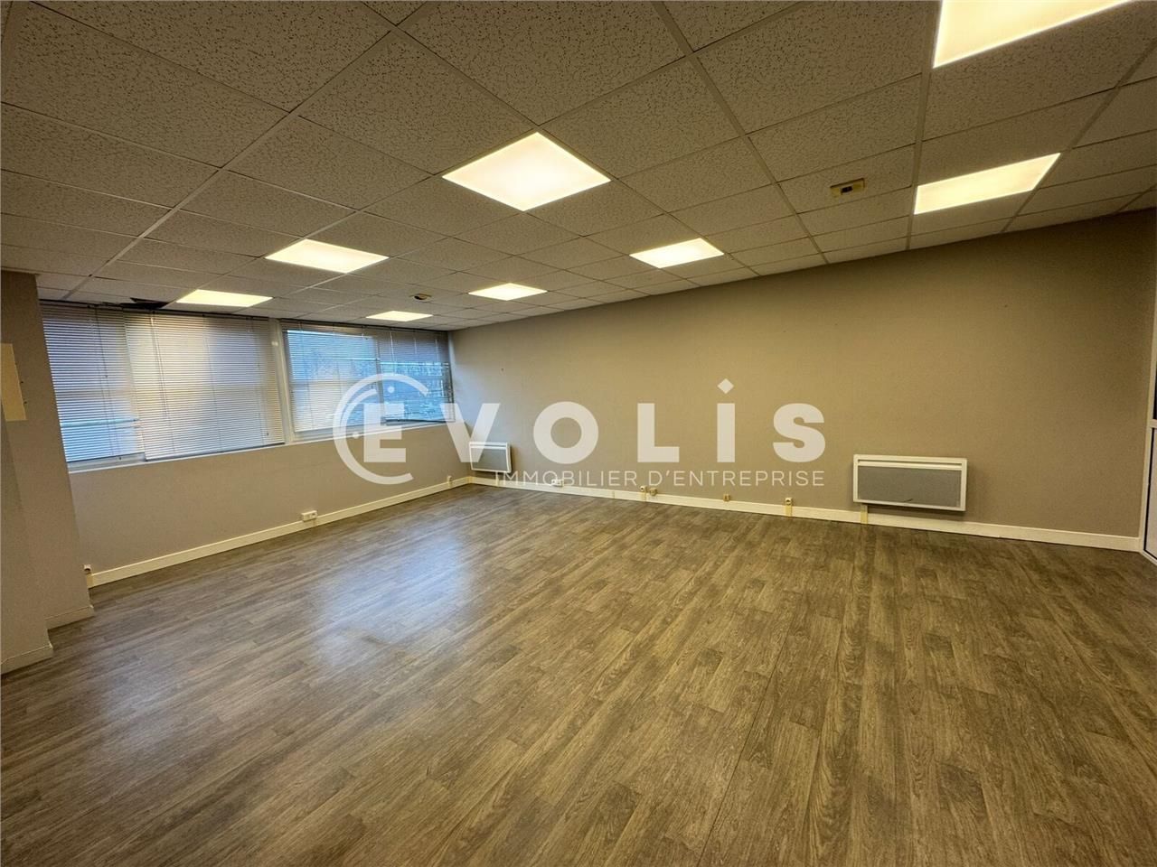 LOCATION - BUREAUX - 170 m² environ Evolis Amien