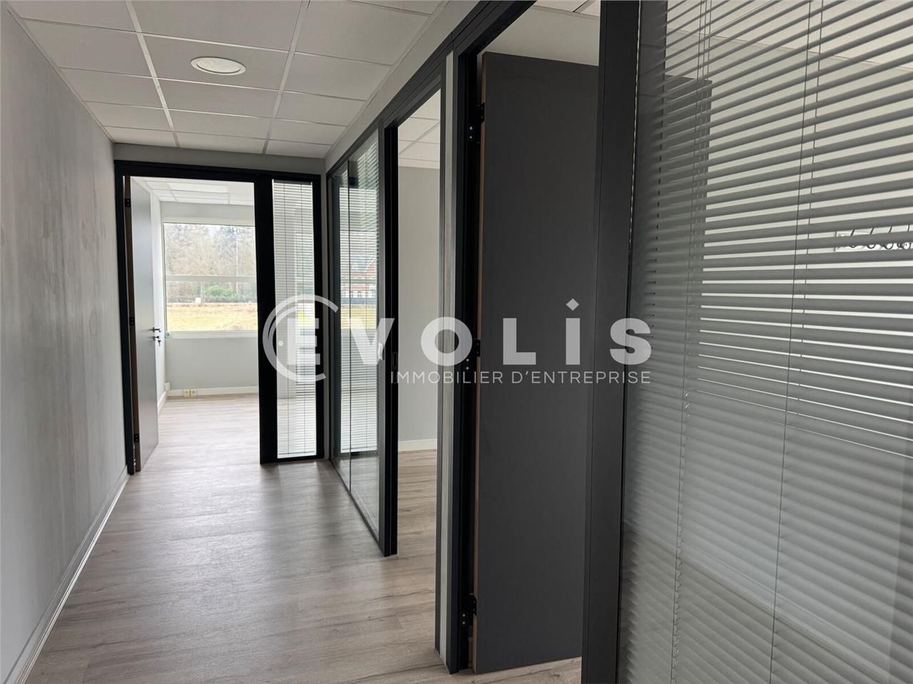 LOCATION - BUREAUX - 104 m² environ Evolis Amien