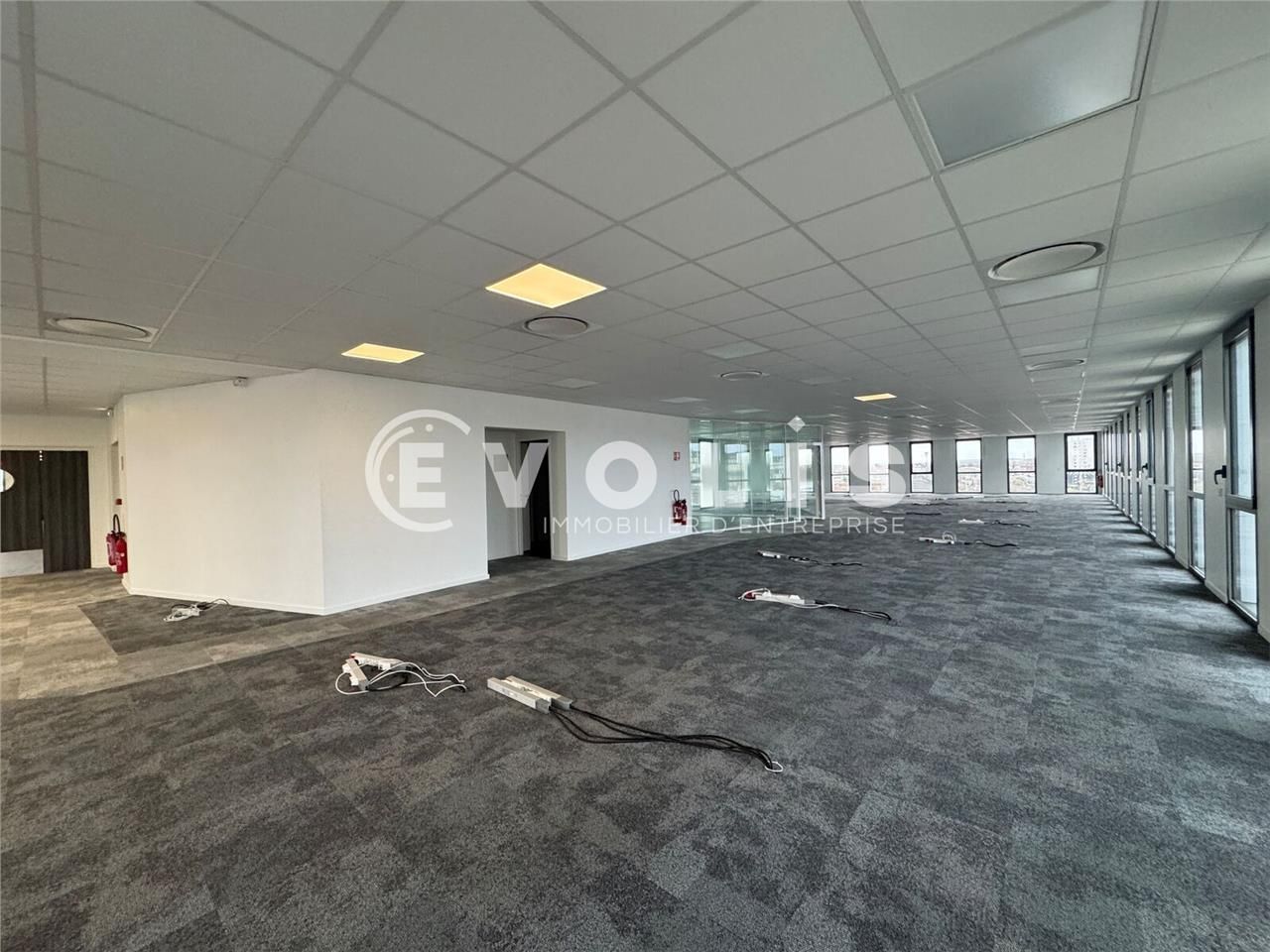 LOCATION - Bureaux - 3 096 m² environ Evolis Am
