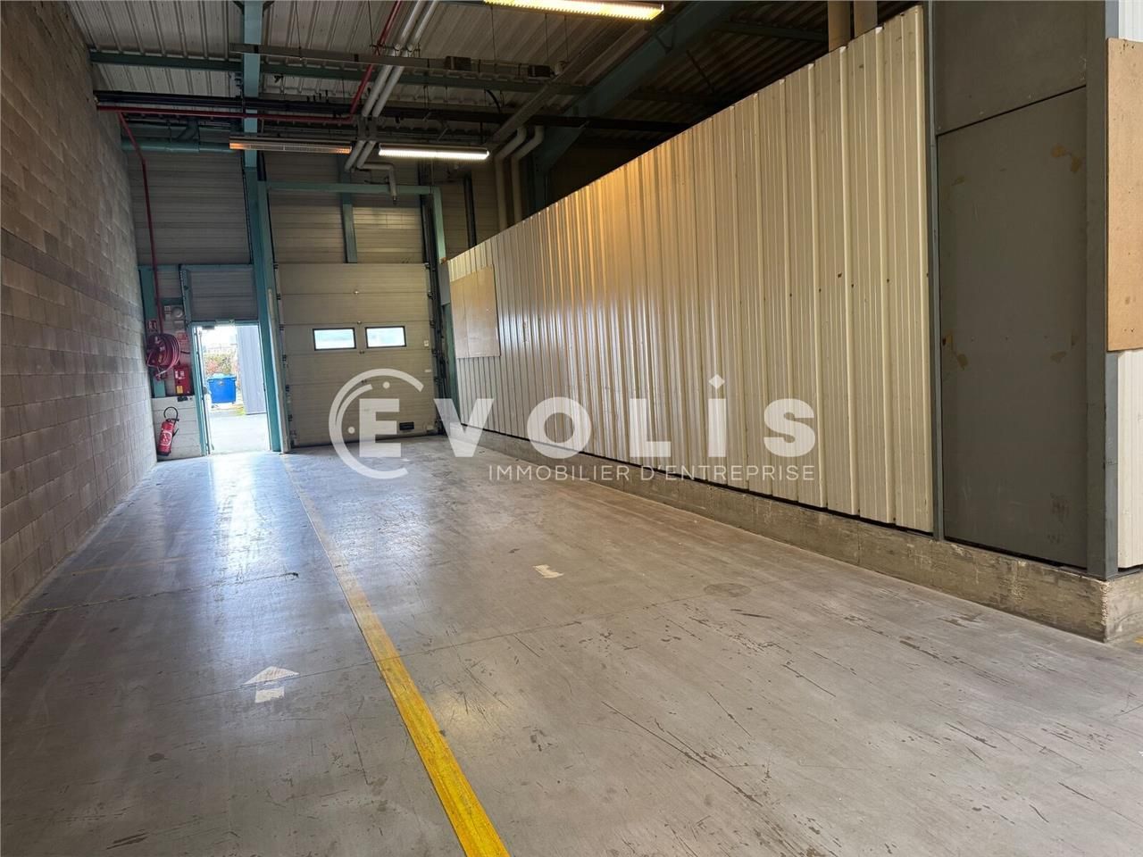 LOCATION - LOCAL D'ACTIVITE - 771 m² environ  Evo