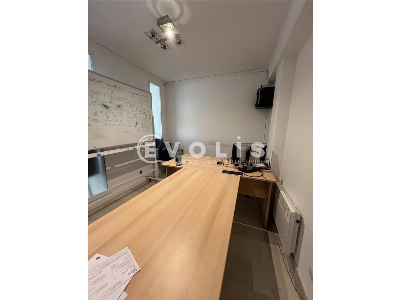 A proximité de l'A86 et du RER (A et E), EVOLIS v